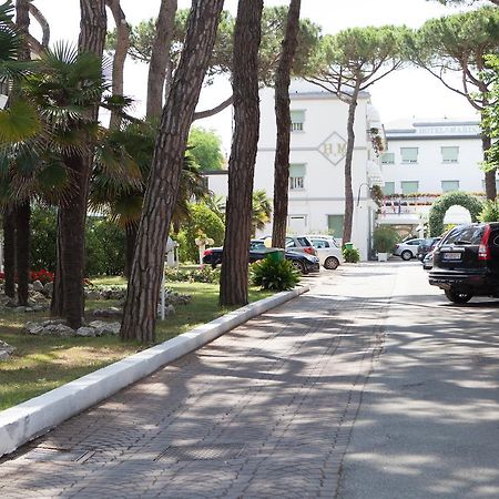 Residence Marina リド・ディ・イエゾロ エクステリア 写真