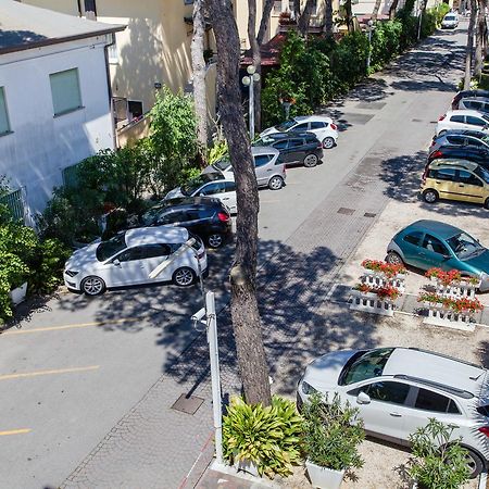 Residence Marina リド・ディ・イエゾロ エクステリア 写真