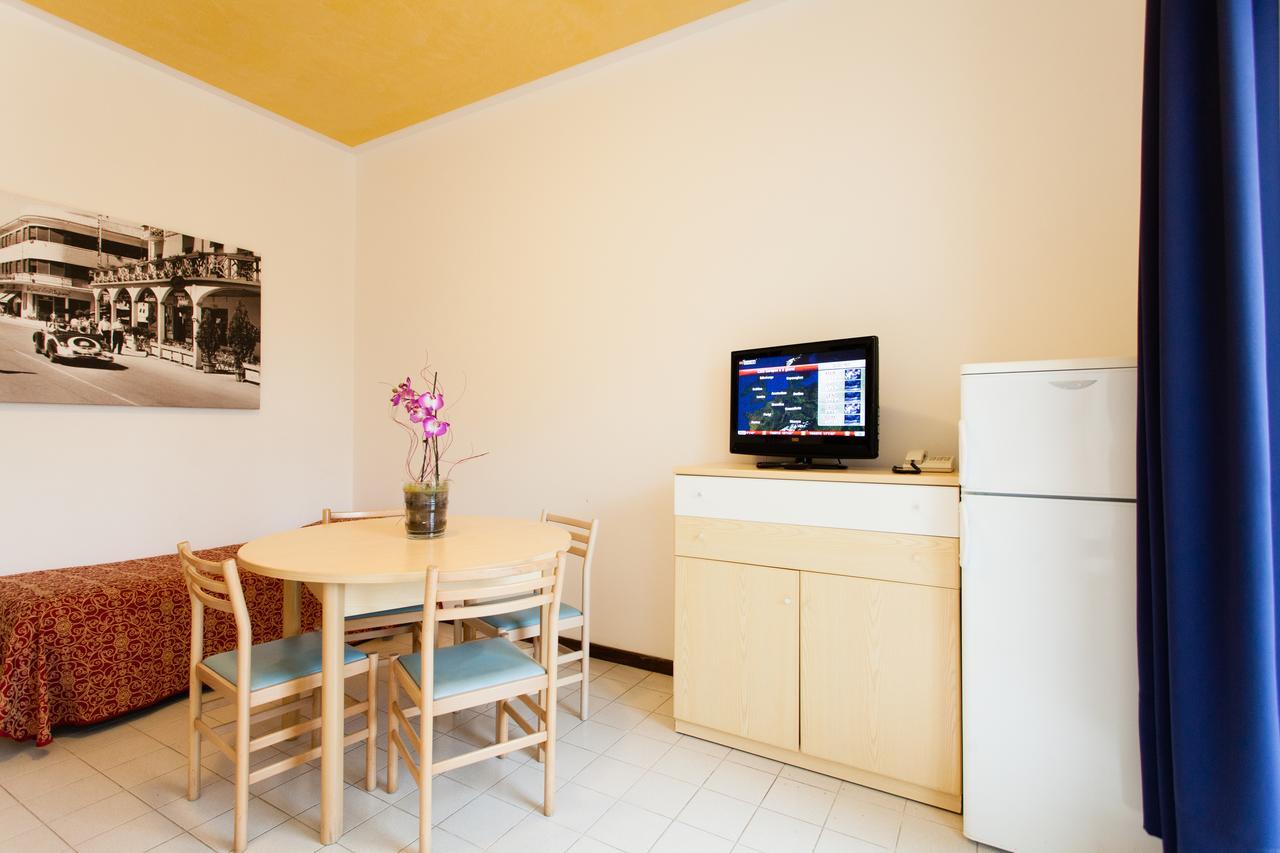 Residence Marina リド・ディ・イエゾロ エクステリア 写真