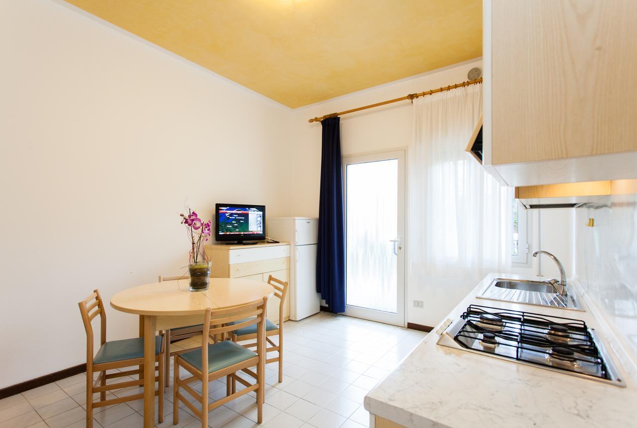 Residence Marina リド・ディ・イエゾロ エクステリア 写真