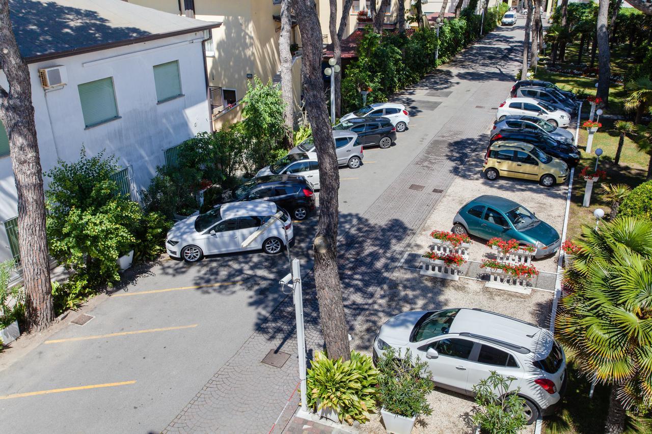 Residence Marina リド・ディ・イエゾロ エクステリア 写真